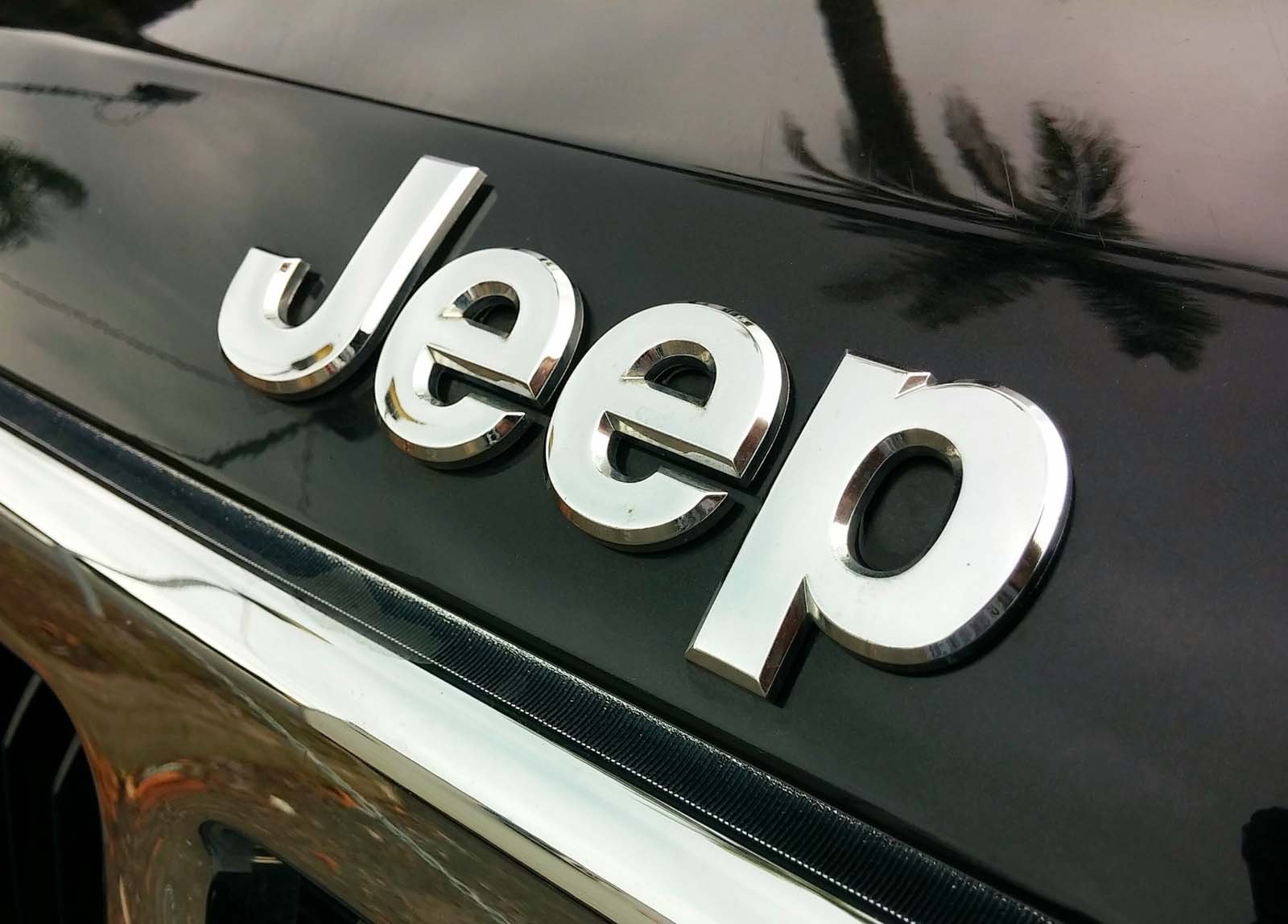 Jeep Wrangler Logo